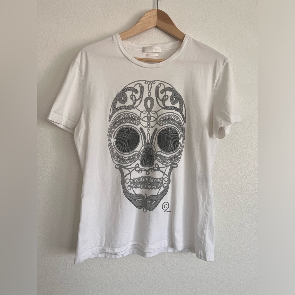 Alexander McQueen White Tee with Intricate Gray Skull Design
